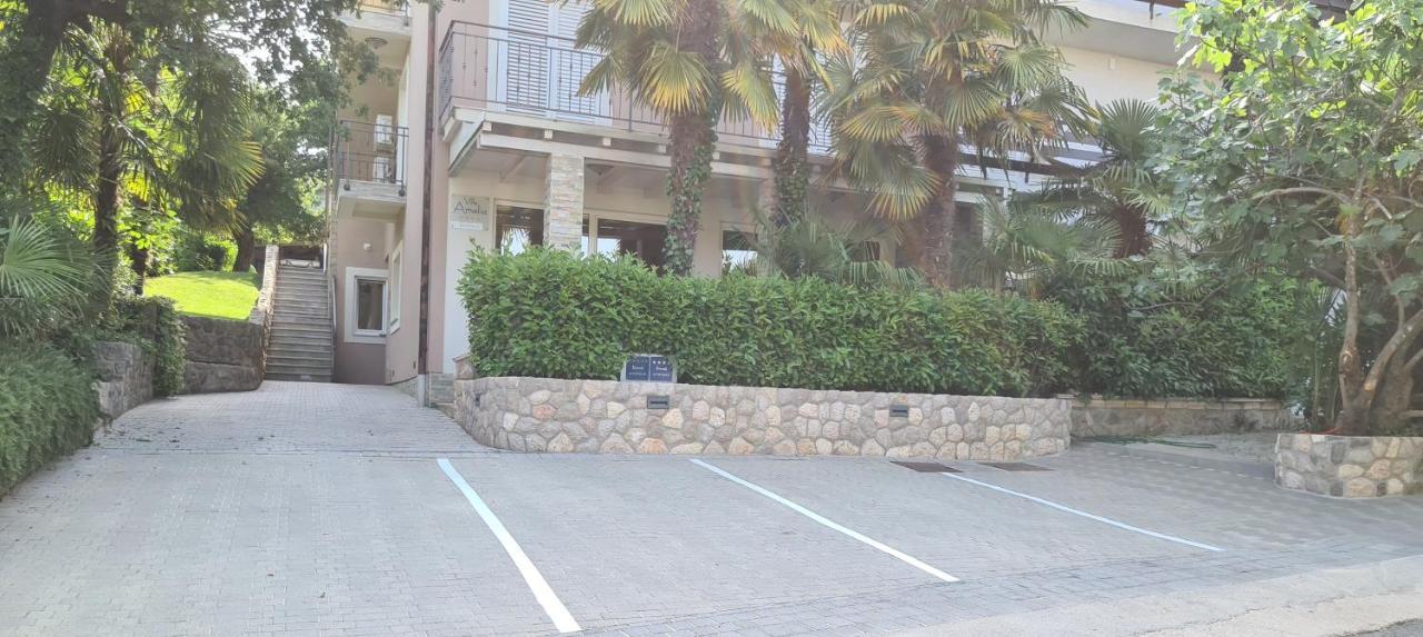 Villa Amalia Apartments Malinska Exterior foto